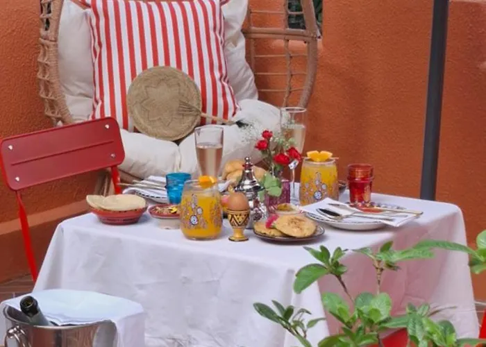 Гостевой дом Dar Wafa Riad, Restaurant And Hamam Бангкок
