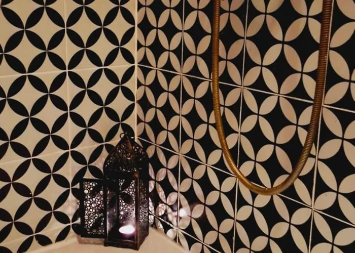 Гостевой дом Dar Wafa Riad, Restaurant And Hamam Бангкок